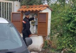 Sessa Aurunca. Preleva energia elettrica della rete comunale per alimentare la propria azienda, imprenditore denunciato dai carabinieri.