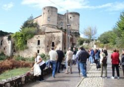 PRATA SANNITA. La visita ai ruderi del Convento di Sant’Agostino nell’ambito delle Giornate Nazionali di Archeologia Ritrovata.