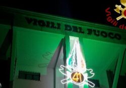 Isernia / Provincia. Giornata mondiale sindromi PANS – PANDAS: la sede dei Vigili del fuoco si illumina di verde.