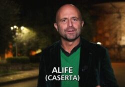 ALIFE. Gomorra, agli arresti domiciliari nelle case popolari di Alife: arriva in Città Luca Abete e “Striscia la notizia”. VIDEO.