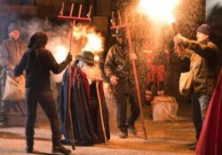 San Leucio del Sannio. La mascherata sanleuciana “U Faust”, con il fuoco greco proietta il Carnevale ad evento di rilievo regionale, per il numero di presenze.