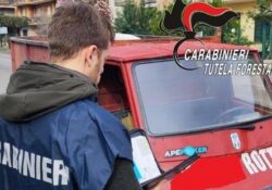 Caserta / Provincia. I Carabinieri forestale sequestrano mini van per trasporto illecito rifiuti speciali pericolosi e non.