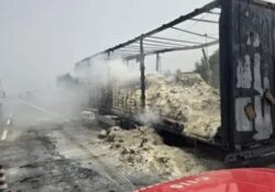 Vitulano / Sannio. Incendio lungo la S.S. “Telesina”, distrutto un tir carico di farina lungo: l’intervento dei Vigili del fuoco.